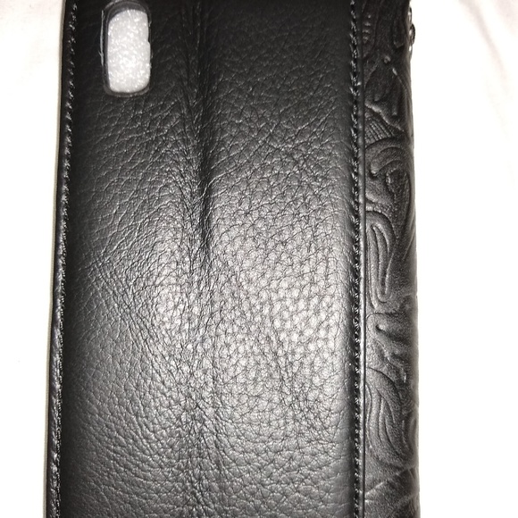 IPhone X Leather Phone Wallet - Picture 3 of 4